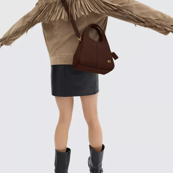 Coach Lana Shoulder Bag 23 Maple - Image 3