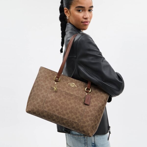 Coach Station Tote Bag In Signature Canvas Dark Beige - Image 6