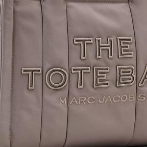 MARC JACOBS The Puffy Nylon Medium Tote Bag - Cement - Image 6
