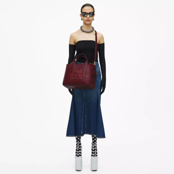 The Marc Jacobs Medium Tote Bag Leather Cherry - Image 2