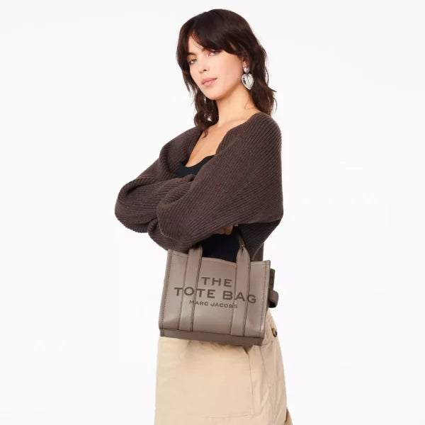 The Marc Jacobs Small Tote Bag Leather Cement - Image 4