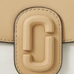 MARC JACOBS THE LARGE CLOVER SHOULDER BAG -Camel - Image 3