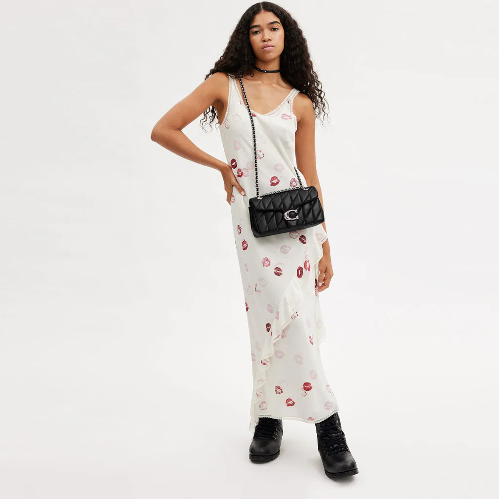 Tabby Shoulder Bag 26 With Quilting Black Silver - Image 6