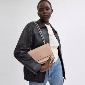Coach Klare Crossbody Bag In Signature Canvas Sand Taube - Image 3