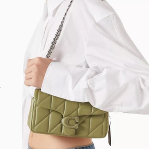 Tabby Shoulder Bag 20 With Quilting leather Green - Image 2