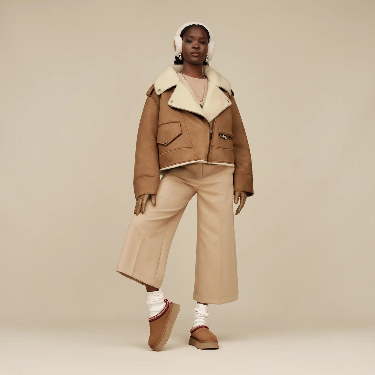 UGG Women’s Tazz II Chestnut - Image 4