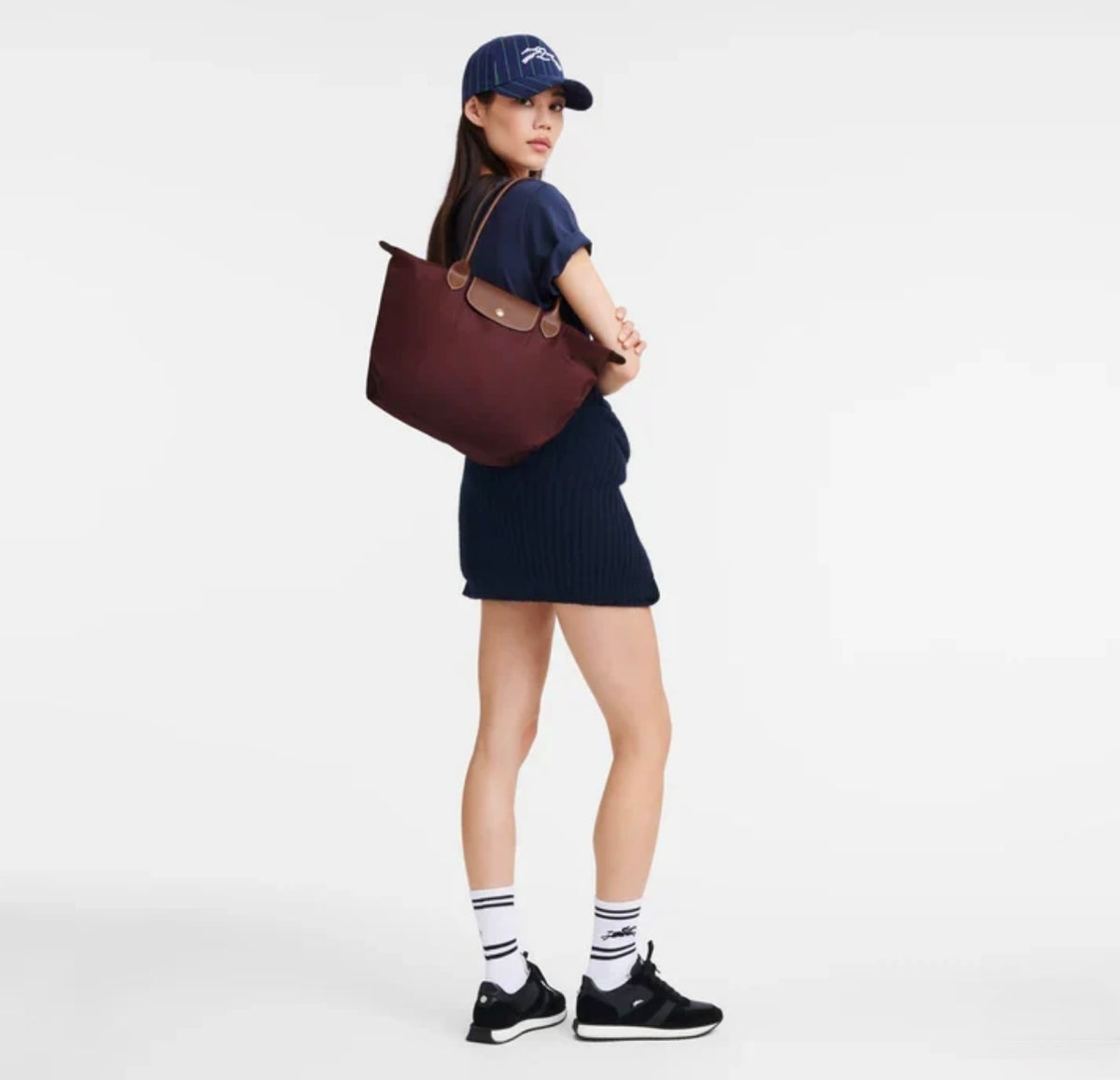 Longchamp Le Pliage Medium Tote – Burgundy