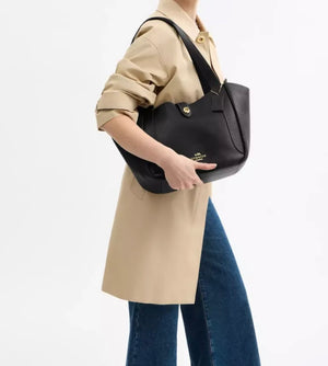 Coach Hadley Turnloack tote bag