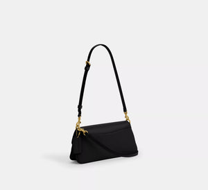 Jet Shoulder Bag in black