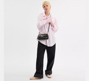 Jet Shoulder Bag in black