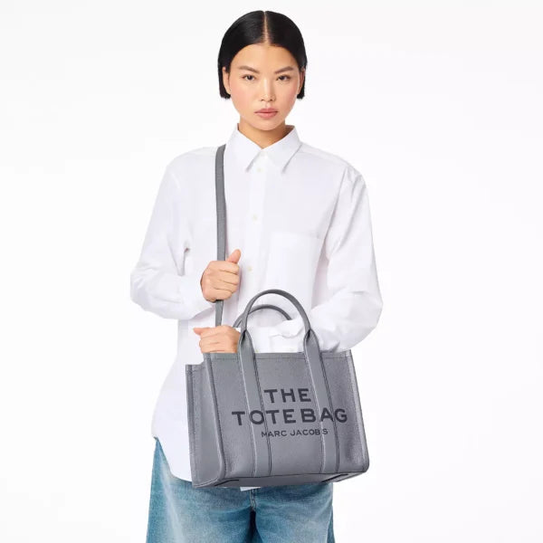 The Marc Jacobs Medium Tote Bag Leather Wolf Grey - Image 3
