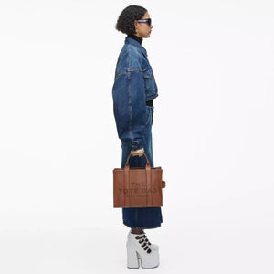 The Marc Jacobs Medium Tote Bag Leather Argan Oil - Image 2
