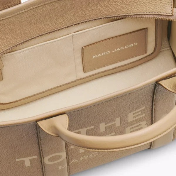 The Marc Jacobs Medium Tote Bag Leather Camel - Image 6