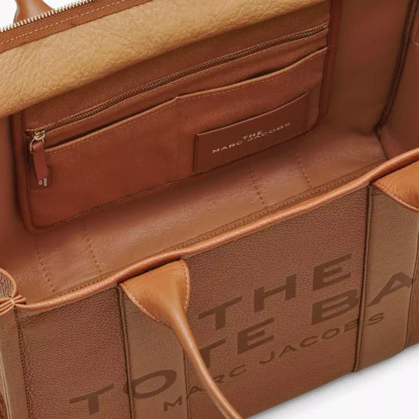 THE Marc Jacobs LEATHER LARGE TOTE BAG Argan Oil - Image 7