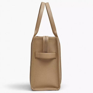 THE Marc Jacobs LEATHER LARGE TOTE BAG Camel - Image 6