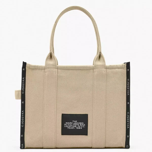 THE Marc Jacobs JACQUARD LARGE TOTE BAG Warm Sand - Image 3