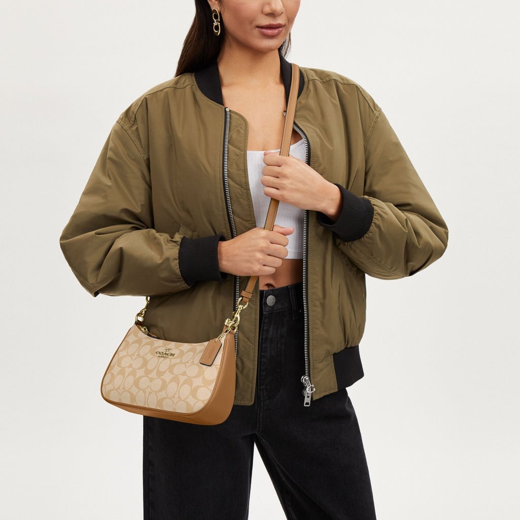 Coach Teri Shoulder Bag In Signature Canvas Khaki Saddle - Image 4