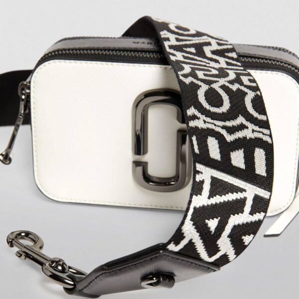 The Marc Jacobs Snapshot Cross-Body Bag Bi-Color Black & White - Image 6